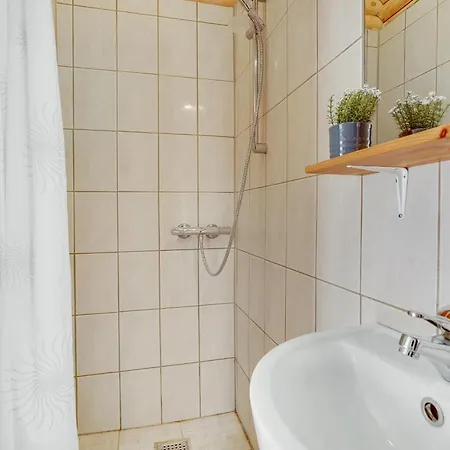 Pet Friendly In With House Sea View