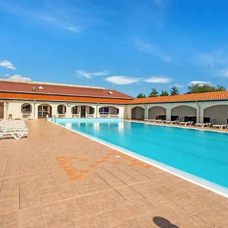 Pet Friendly In With House Sea View Holiday home Tranekaer