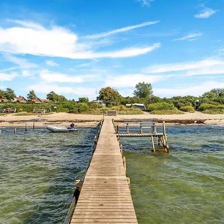 Pet Friendly In With House Sea View * Tranekaer