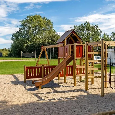 Pet Friendly In With House Sea View * Tranekaer