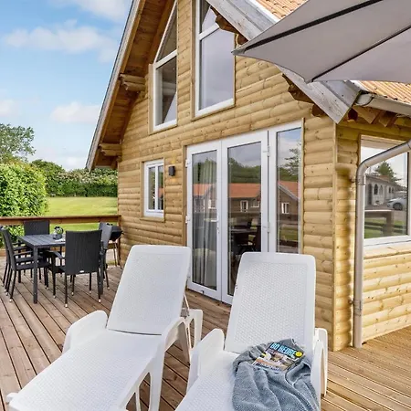 Stunning In Ferienhaus